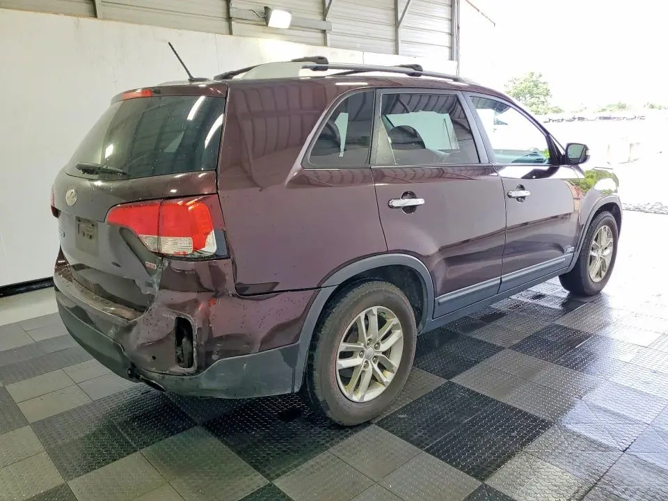 2014 KIA SORENTO LX  
