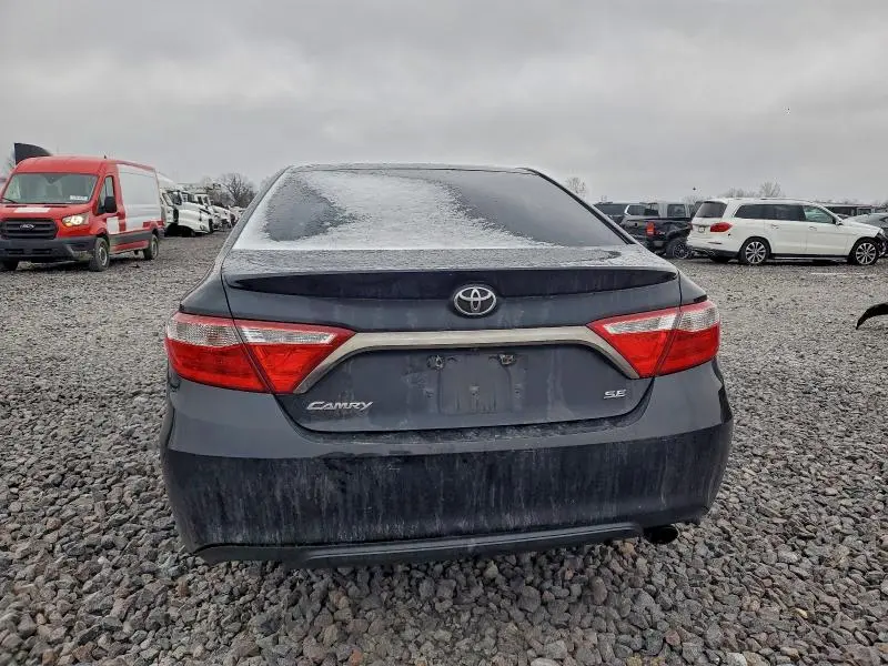 2015 TOYOTA CAMRY LE  