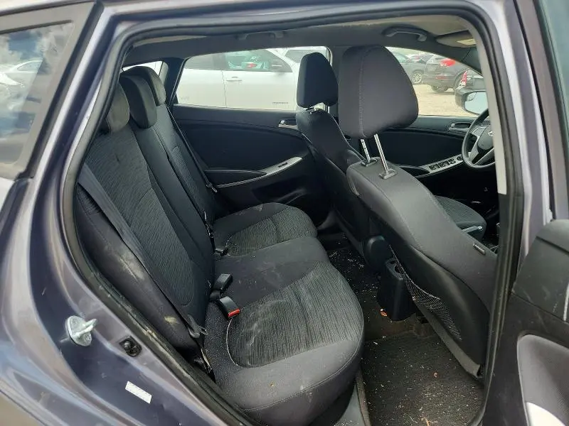 2015 HYUNDAI ACCENT GS  