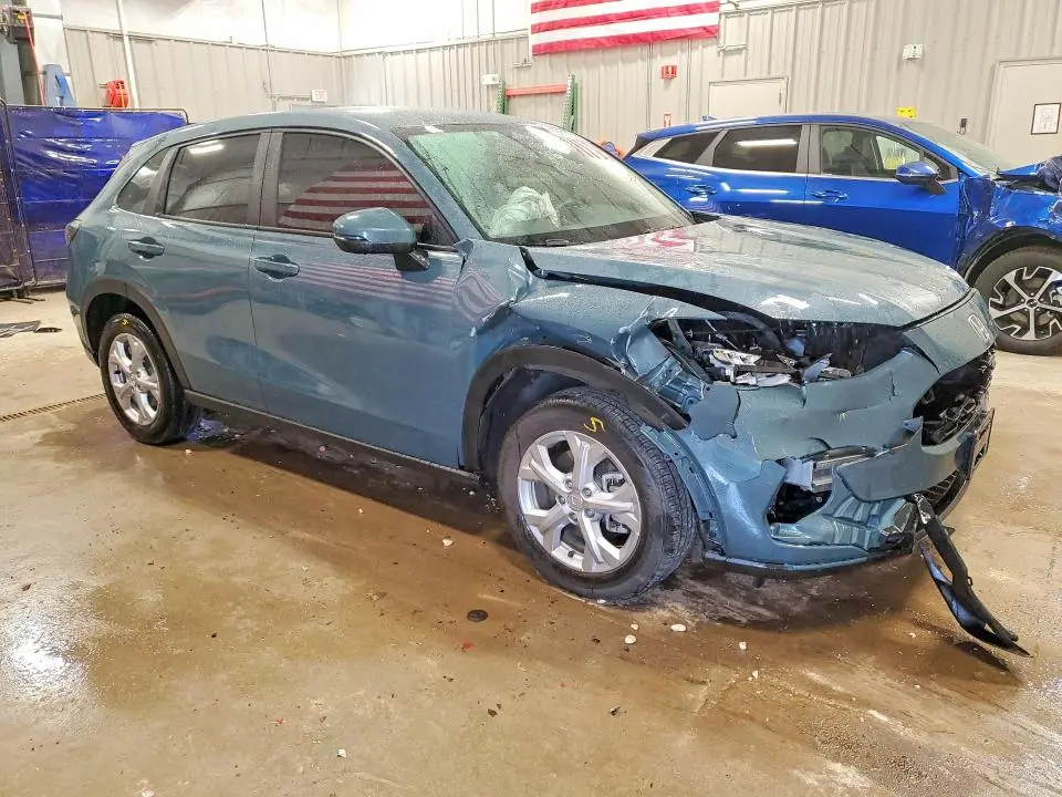 2023 HONDA HR-V LX  