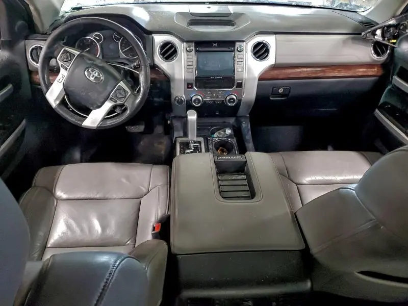 2016 TOYOTA TUNDRA CREWMAX LIMITED  