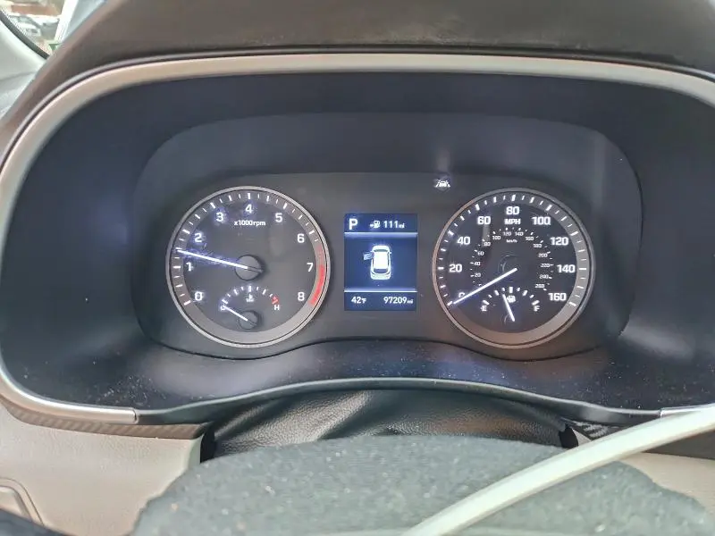 2019 HYUNDAI TUCSON SE  