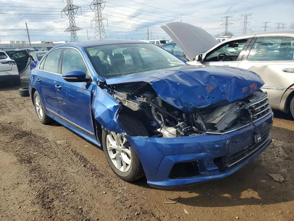 2017 VOLKSWAGEN PASSAT S  