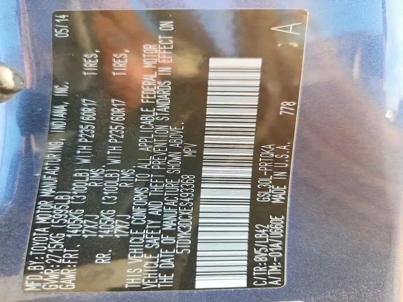 2014 TOYOTA SIENNA XLE 8-PASSENGER  