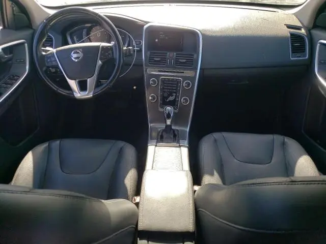 2015 VOLVO XC60 T6 PREMIER  