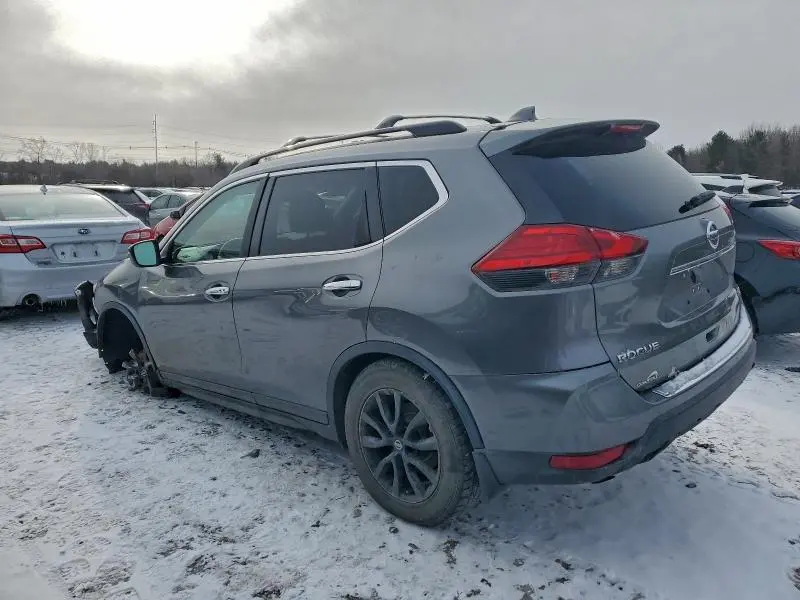 2017 NISSAN ROGUE SV  