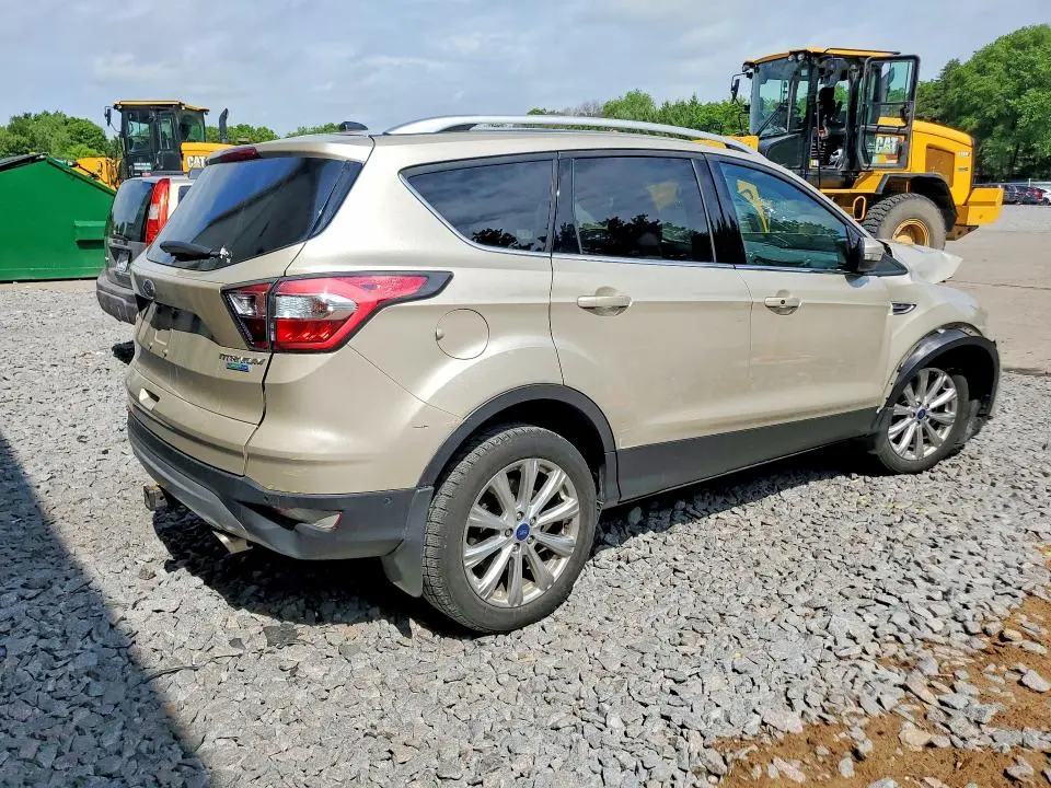 2017 FORD ESCAPE TITANIUM  