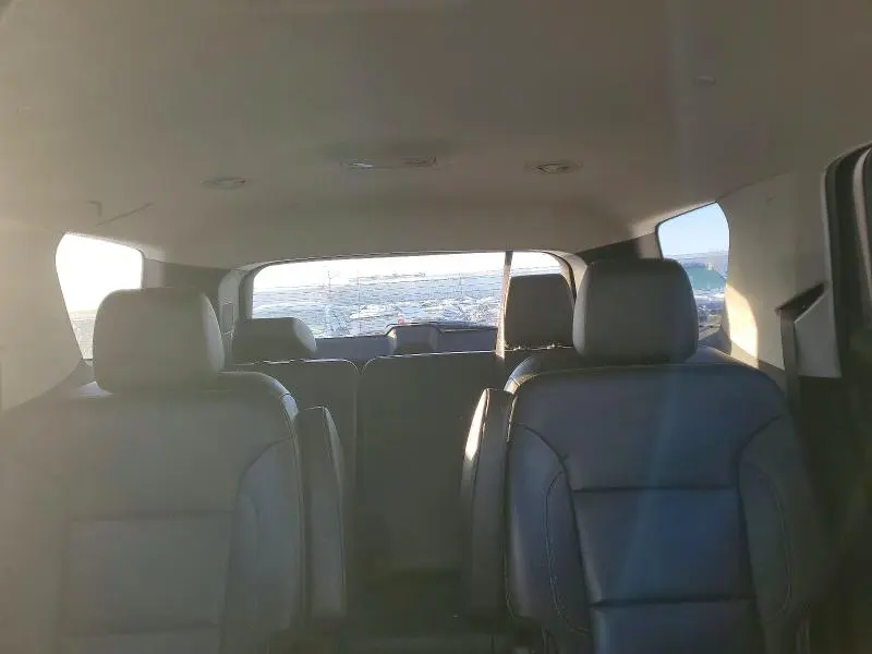 2020 CHEVROLET TRAVERSE LT  