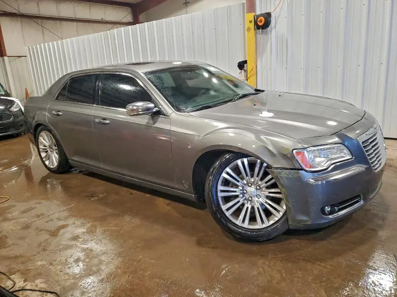 2011 CHRYSLER 300 LIMITED  