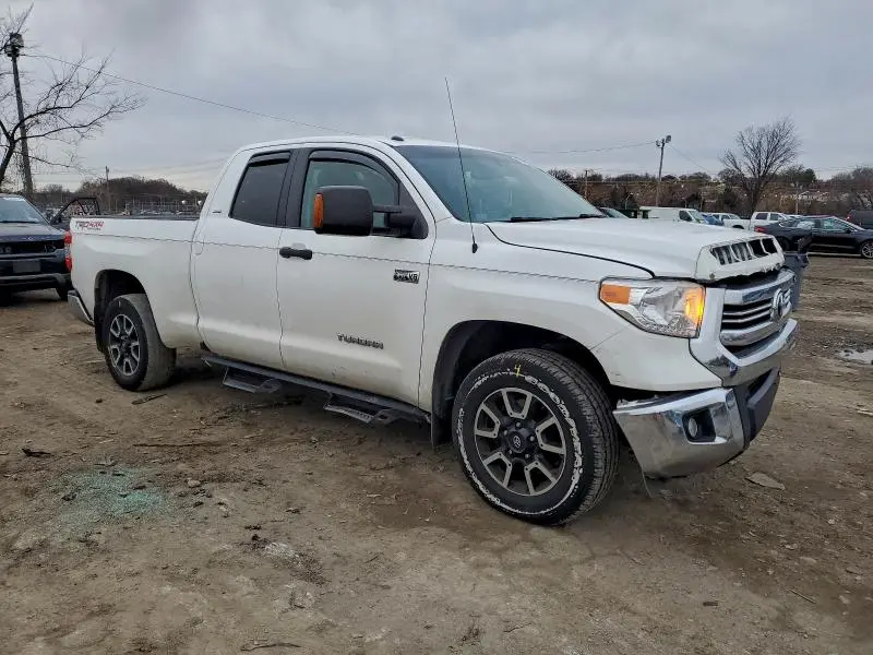 2017 TOYOTA TUNDRA DOUBLE CAB SR  