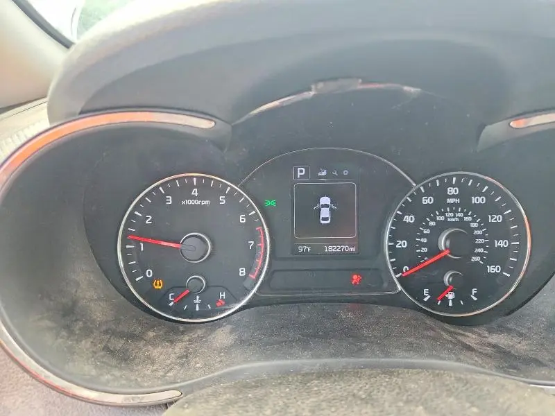 2017 KIA FORTE LX  