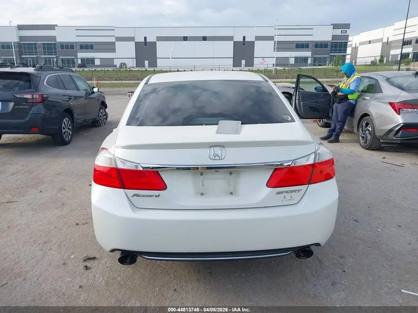 2015 HONDA ACCORD SPORT