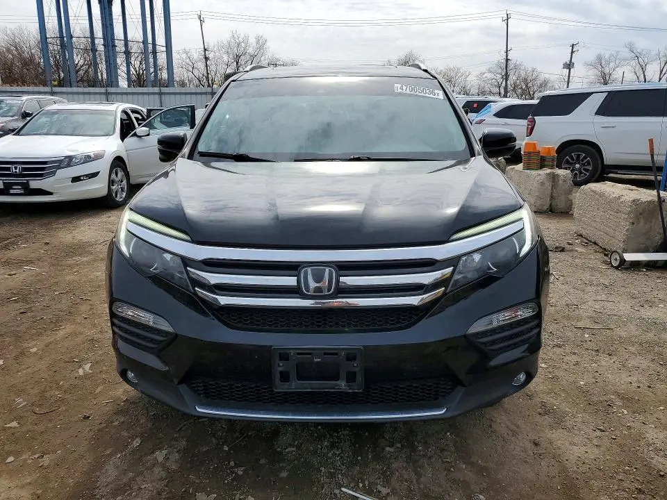 2016 HONDA PILOT TOURING  