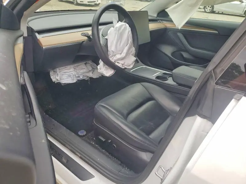 2021 TESLA MODEL 3   