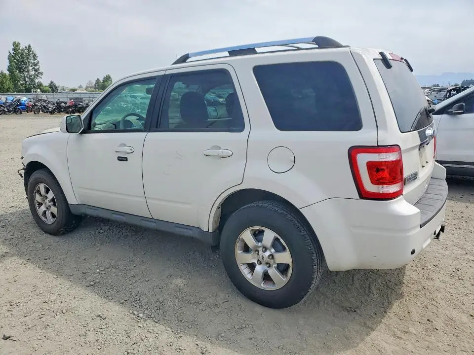 2010 FORD ESCAPE LIMITED  