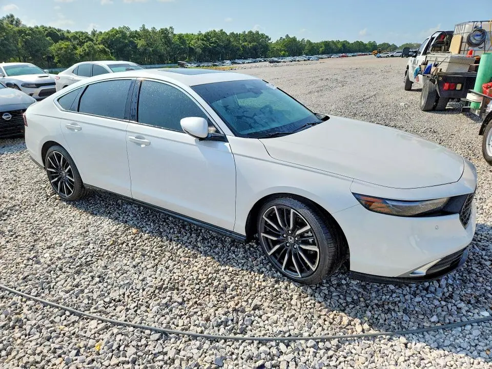 2025 HONDA ACCORD TOURING HYBRID  