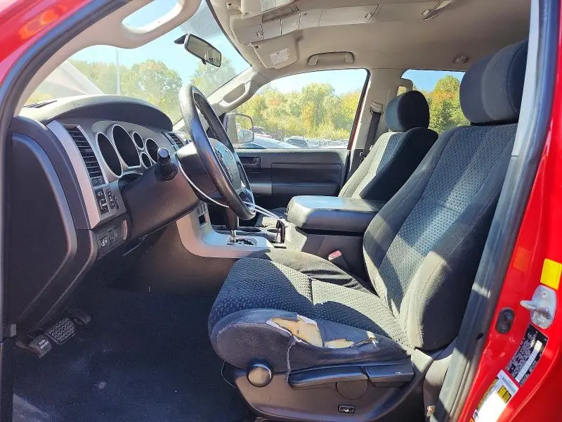 2011 TOYOTA TUNDRA DOUBLE CAB SR5  