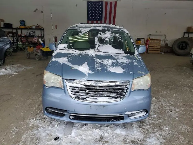 2013 CHRYSLER TOWN & COUNTRY TOURING  