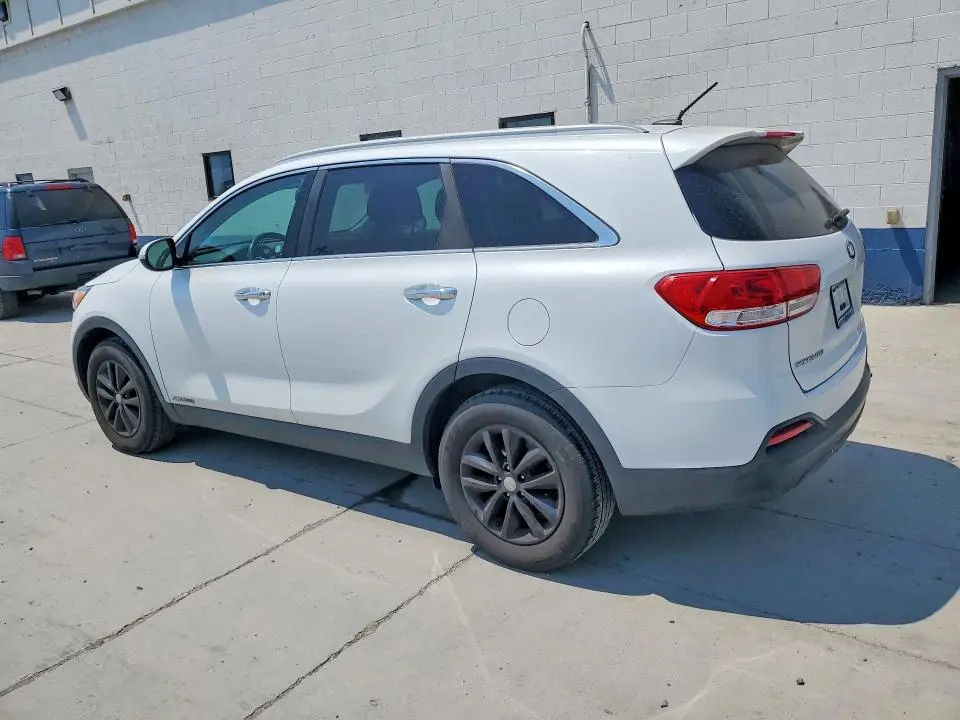 2016 KIA SORENTO LX V6  