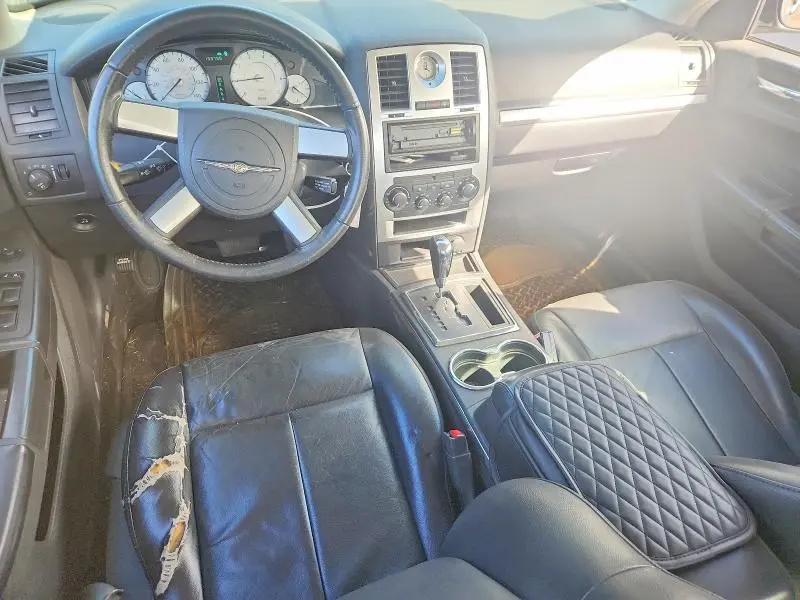 2010 CHRYSLER 300 TOURING  