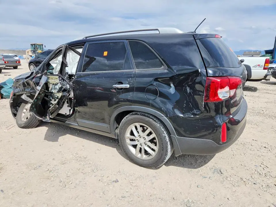 2015 KIA SORENTO LX  