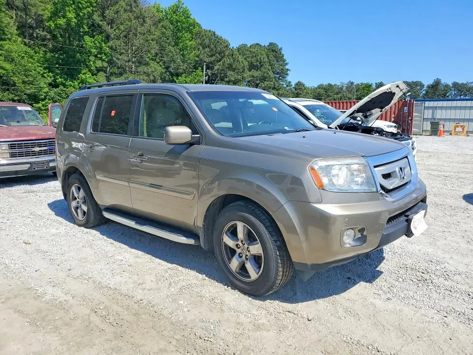 2011 HONDA PILOT EXLN  