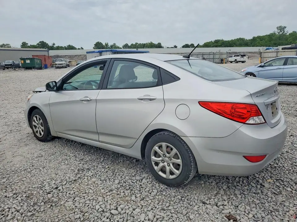 2013 HYUNDAI ACCENT GLS  