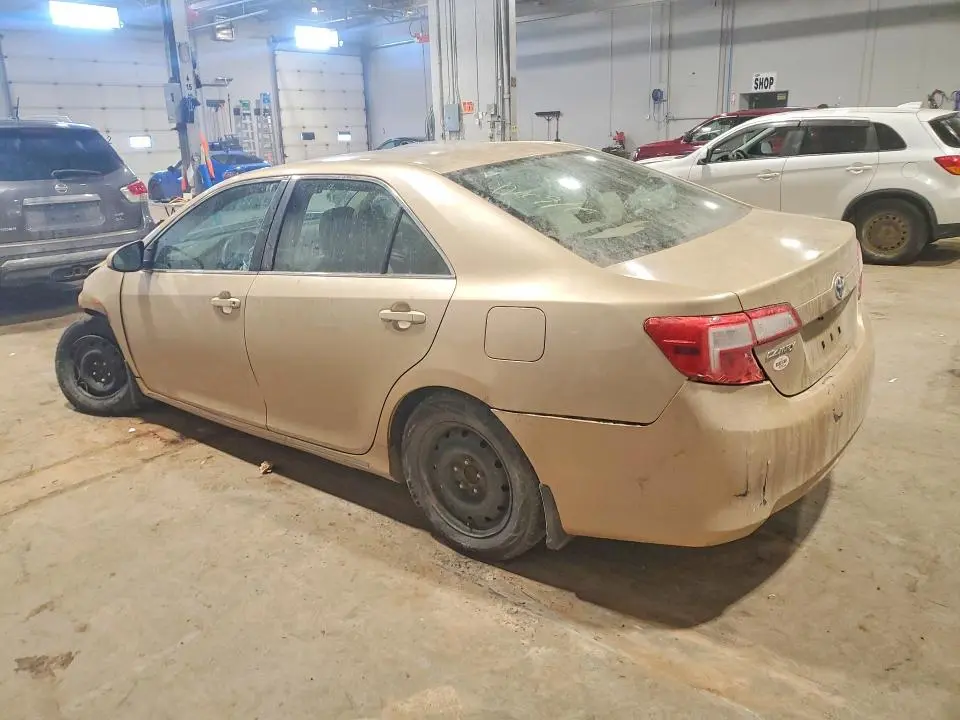 2012 TOYOTA CAMRY BASE  