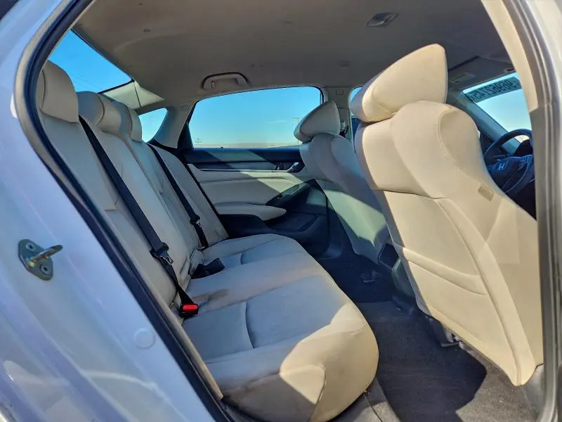 2020 HONDA ACCORD LX  