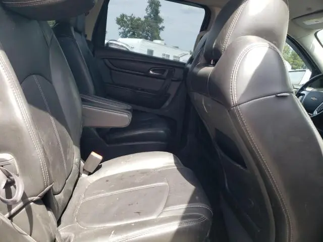 2013 CHEVROLET TRAVERSE LT  