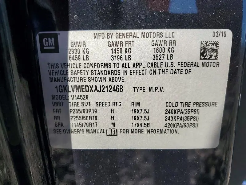 2010 GMC ACADIA SLT-1  