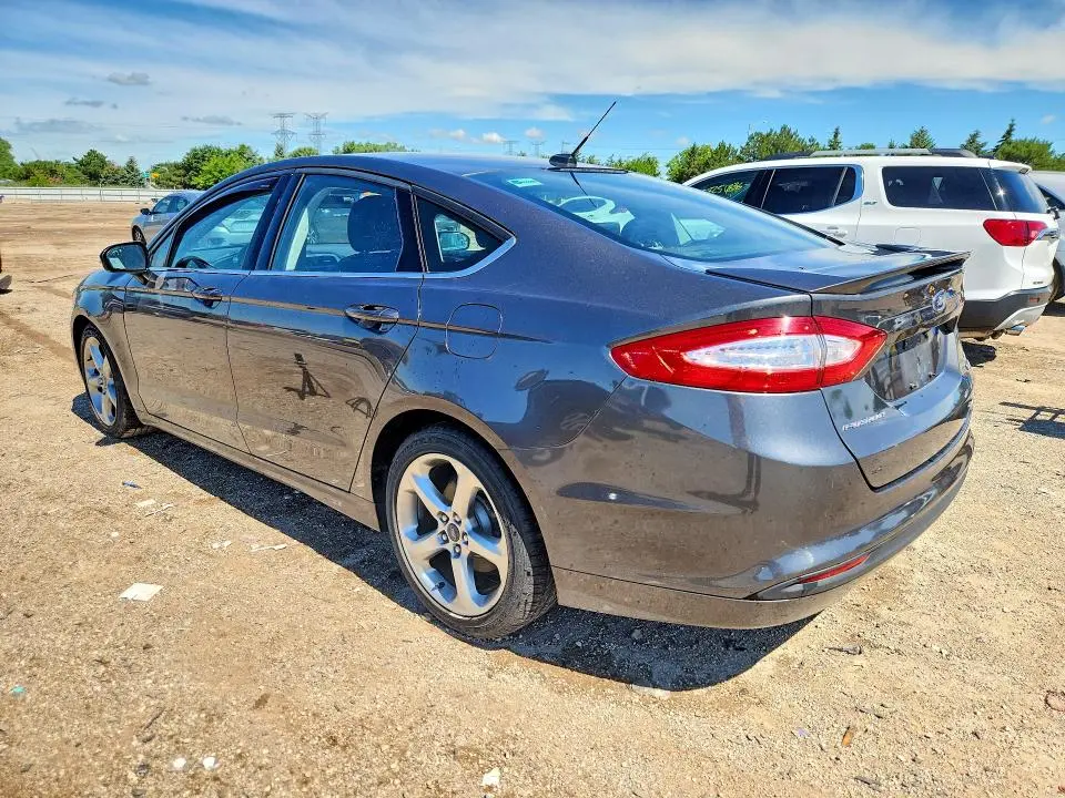 2015 FORD FUSION SE  