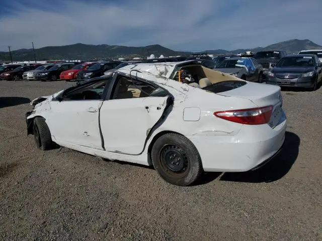 2016 TOYOTA CAMRY LE  