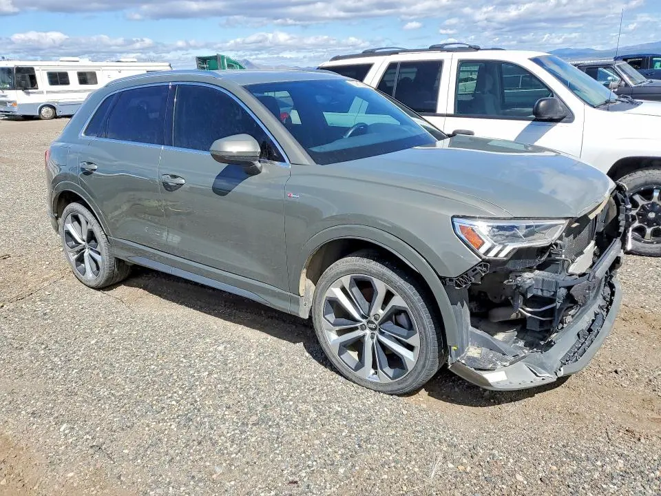 2019 AUDI Q3 PREMIUM PLUS S-LINE  