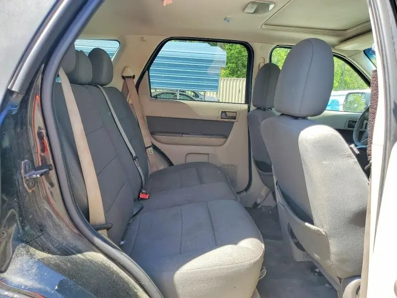 2010 FORD ESCAPE XLT  