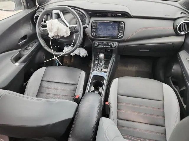 2023 NISSAN KICKS SR  