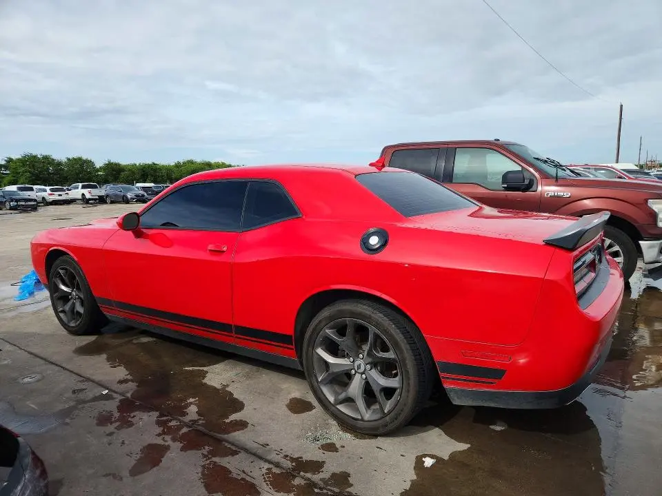 2017 DODGE CHALLENGER SXT  