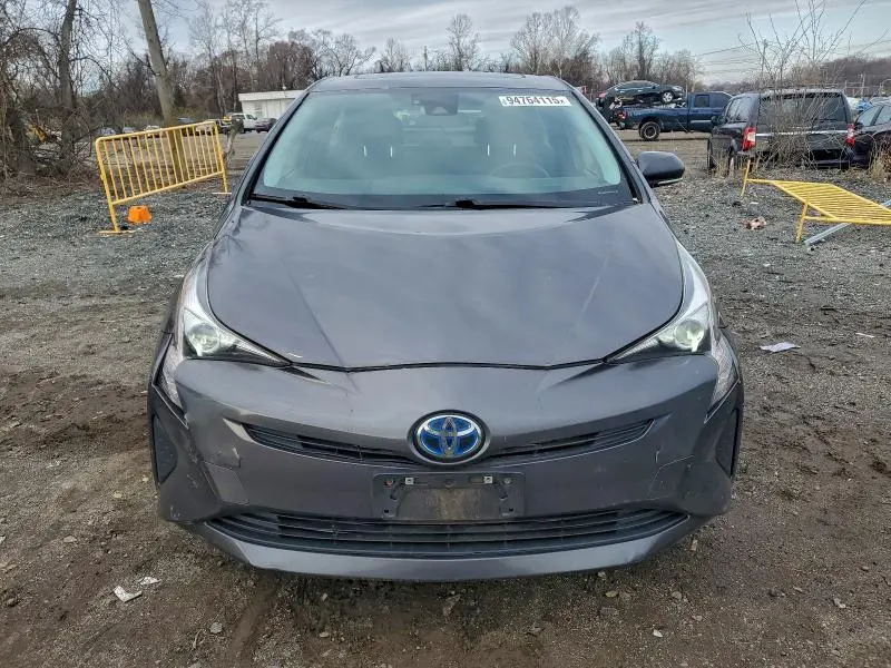 2017 TOYOTA PRIUS   