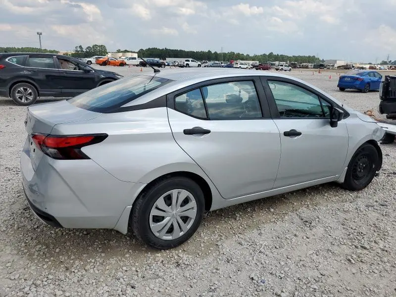2021 NISSAN VERSA S  