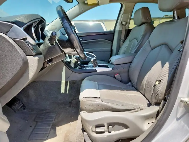 2010 CADILLAC SRX   