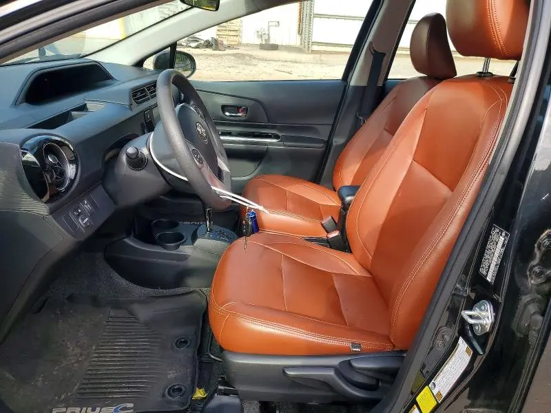 2015 TOYOTA PRIUS C TWO  