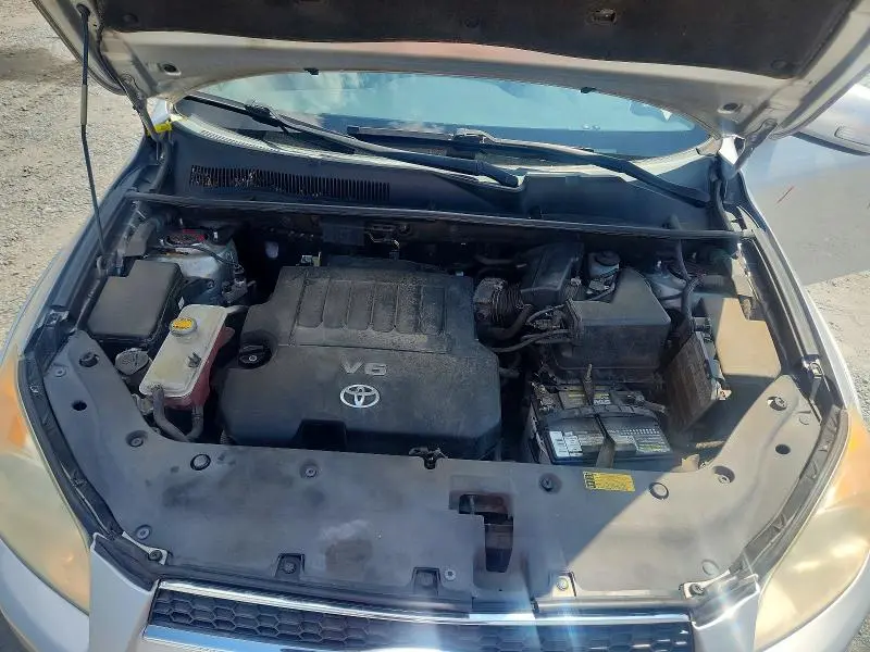 2010 TOYOTA RAV4 LIMITED  