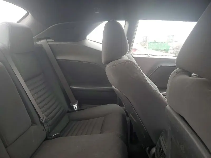 2012 DODGE CHALLENGER SXT  