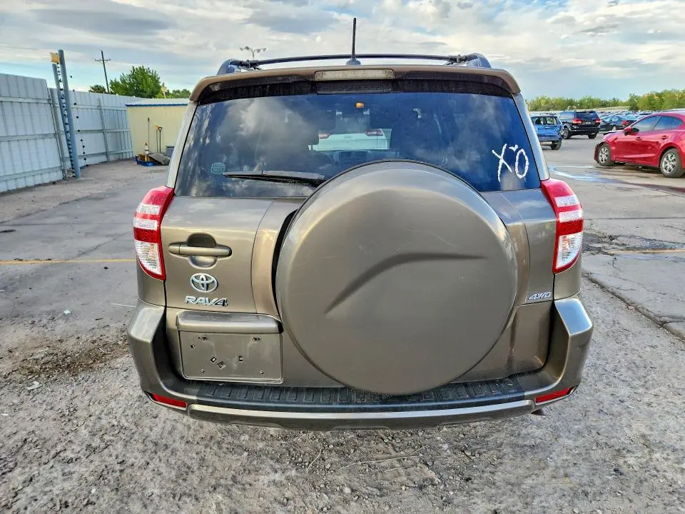 2012 TOYOTA RAV4 BASE  
