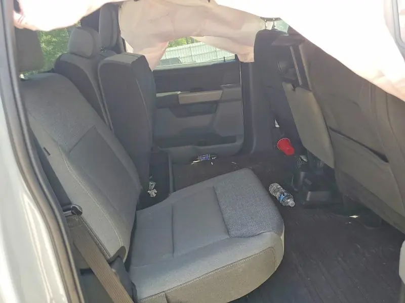 2024 FORD F150 XLT  