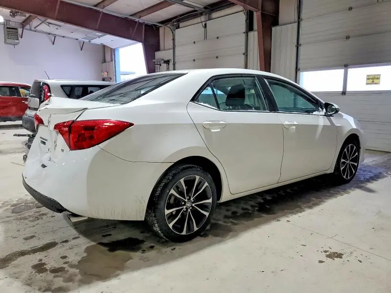 2019 TOYOTA COROLLA   