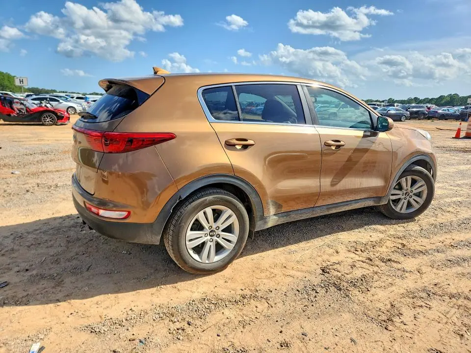 2017 KIA SPORTAGE LX  