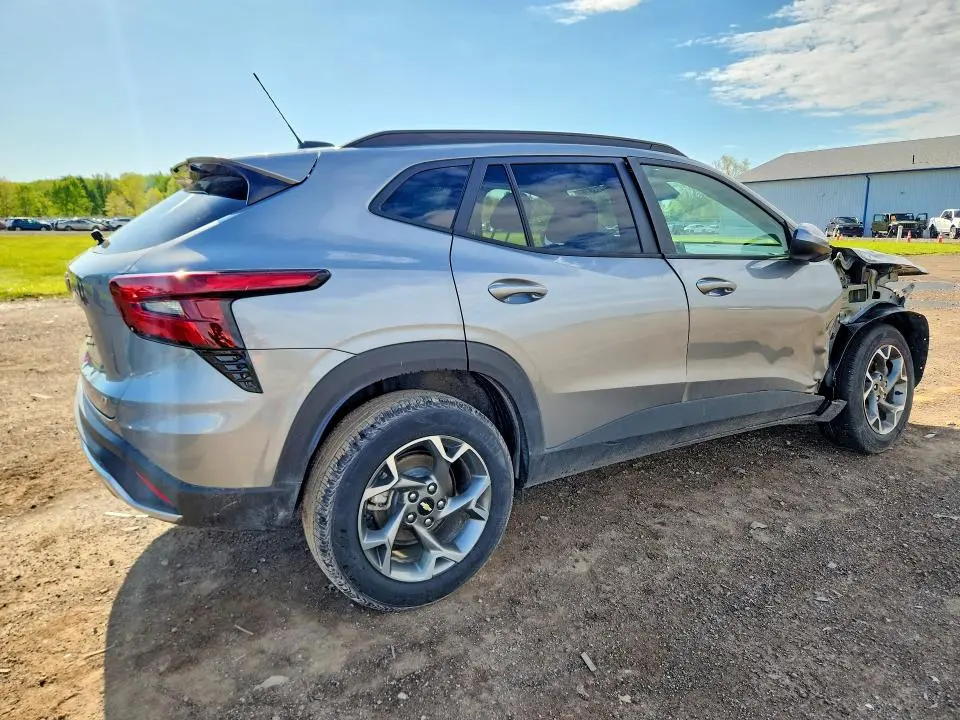 2025 CHEVROLET TRAX 1LT  