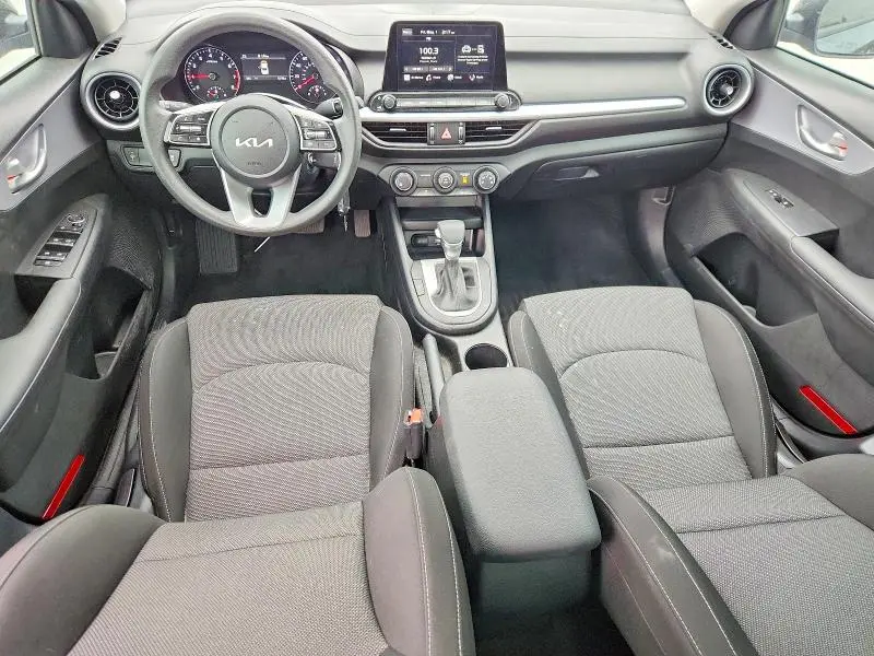 2024 KIA FORTE LX  