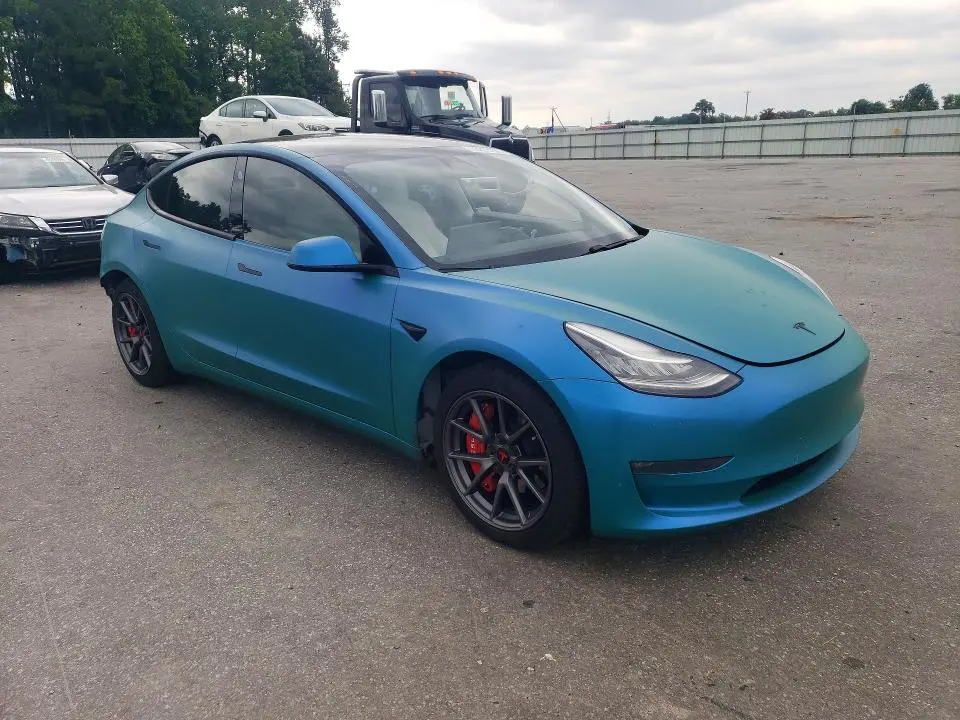 2021 TESLA MODEL 3   